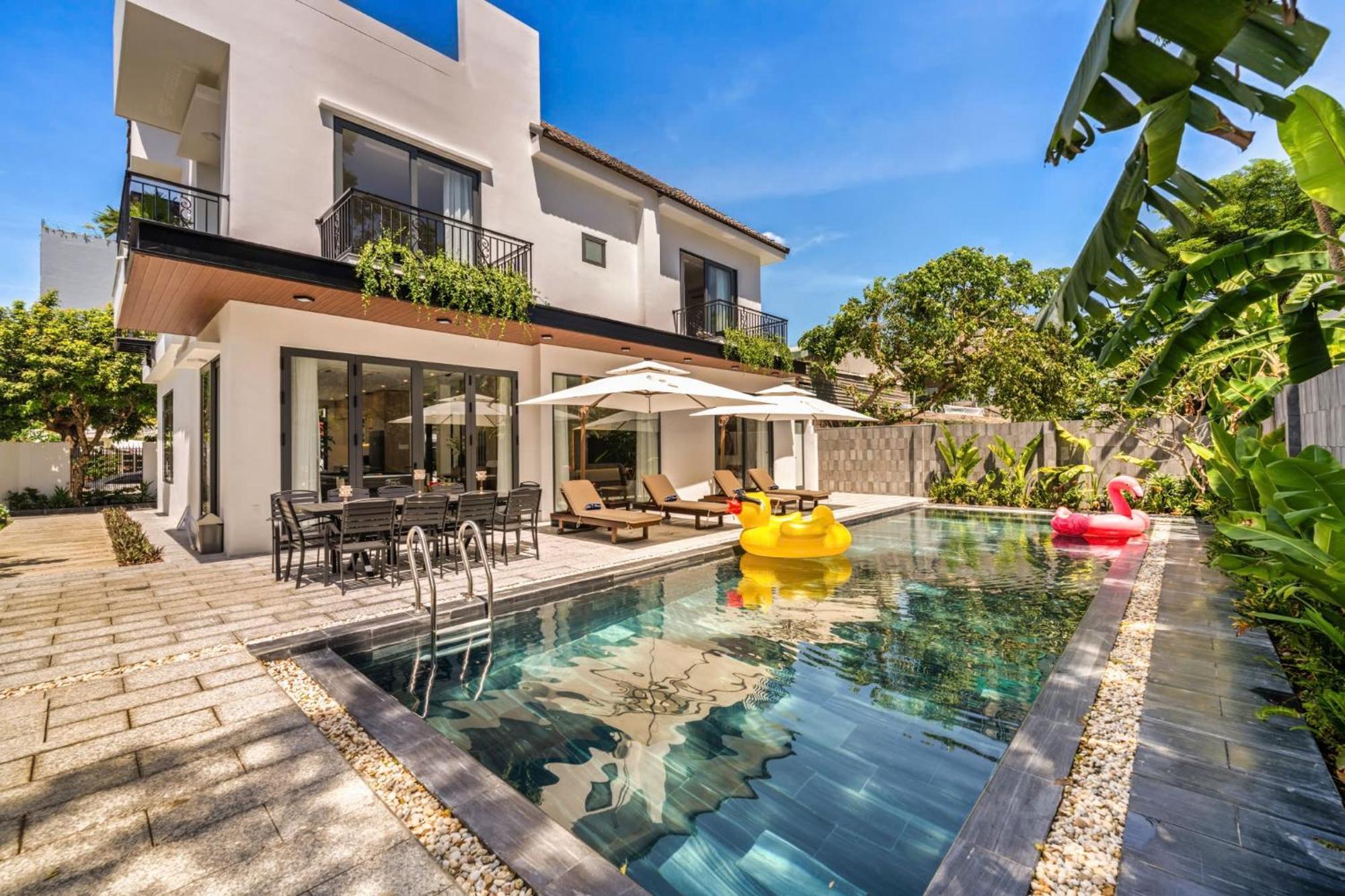 Luxurious 500M Villa, Private Pool, 300M To Beach Дананг Экстерьер фото