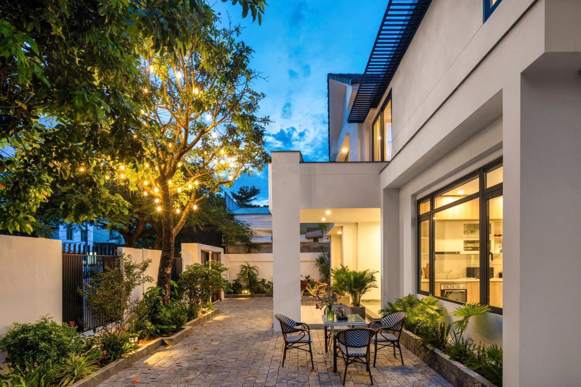 Luxurious 500M Villa, Private Pool, 300M To Beach Дананг Экстерьер фото