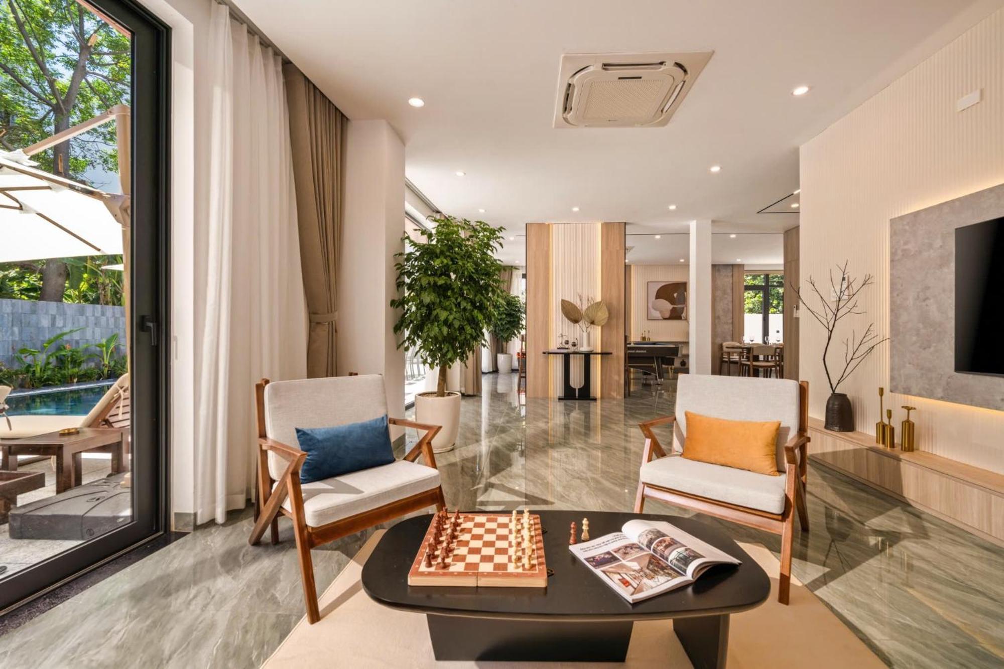 Luxurious 500M Villa, Private Pool, 300M To Beach Дананг Экстерьер фото